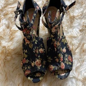 Brand:unlisted a Kenneth Cole production,size:9.5,